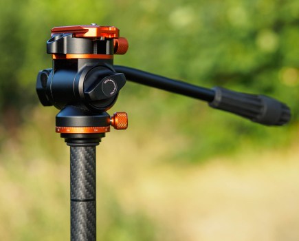 3 Legged Thing Airhed Vision