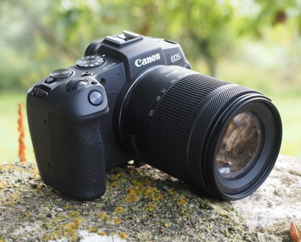 Canon RF 24-105 mm F4-7.1 IS STM lens