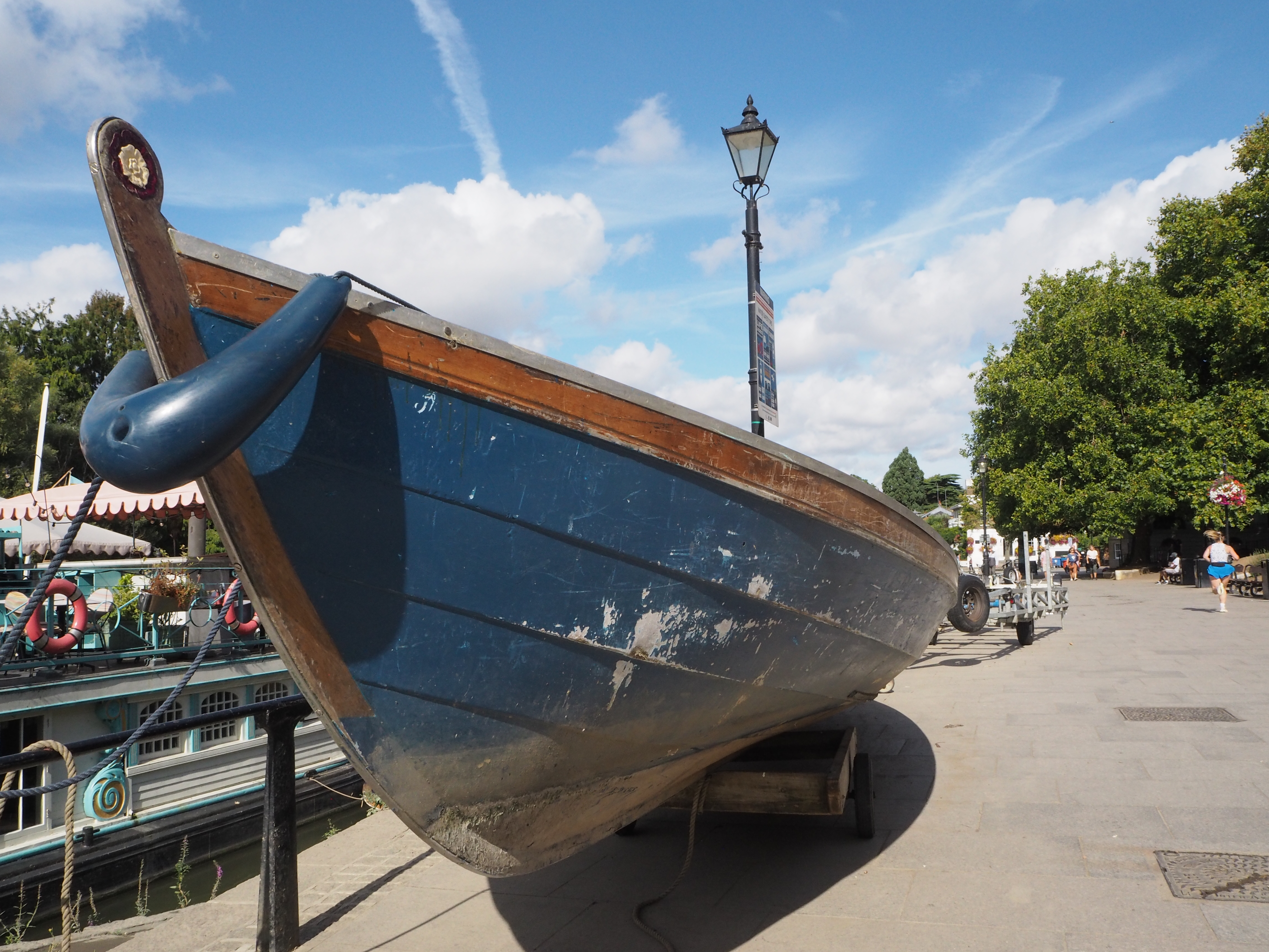 Mirrorless. Image credit: Gavin Stoker