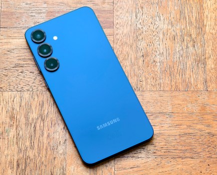 Samsung Galaxcy S25+ in blue. Image credit: Joshua Waller