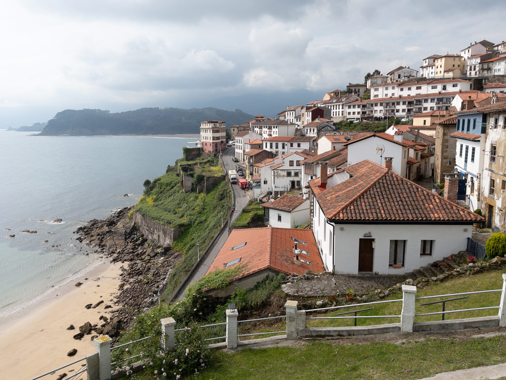 Zach Leon shooting raw