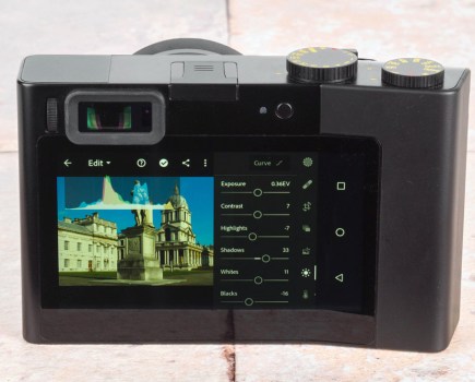Zeiss ZX1 rear, with Lightroom Mobile (Photo: AW, AP)
